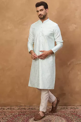 Men blue silk blend solid embroidered straight kurta