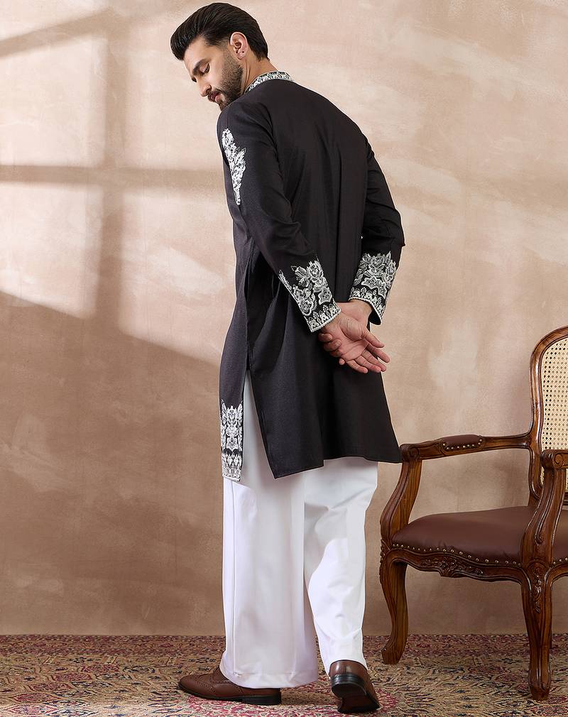 Men black silk blend embroidered mandarin collar straight kurta with trouser