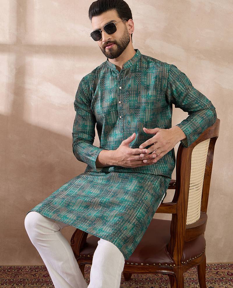 Men green silk blend printed mandarin collar straight kurta with trouser