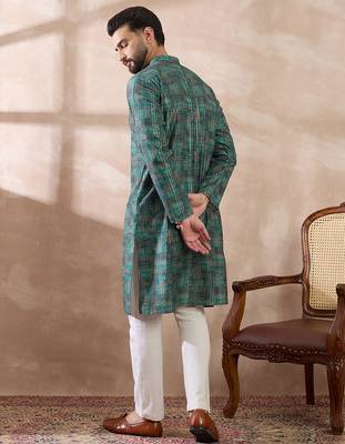 Men green silk blend printed mandarin collar straight kurta with trouser 4