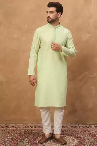 Men green silk blend solid embroidered straight kurta