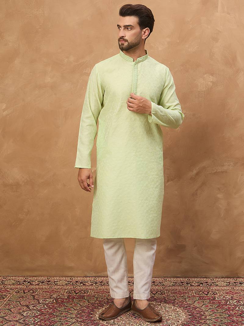 Men green silk blend solid embroidered straight kurta