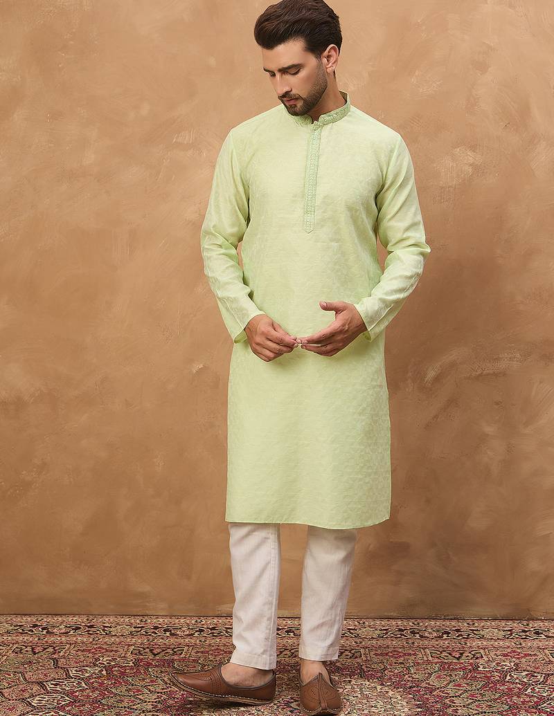 Men green silk blend solid embroidered straight kurta