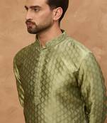 Men green silk blend solid woven design straight kurta