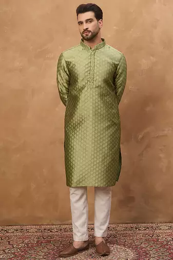 Men green silk blend solid woven design straight kurta
