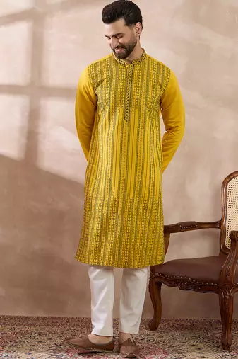 Men yellow silk blend embroidered mandarin collar straight kurta with trouser