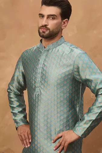 Men blue silk blend solid woven design straight kurta