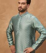 Men blue silk blend solid woven design straight kurta