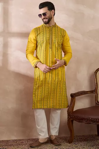 Men yellow silk blend embroidered mandarin collar straight kurta with trouser