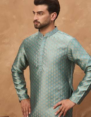 Men blue silk blend solid woven design straight kurta 3