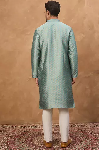 Men blue silk blend solid woven design straight kurta