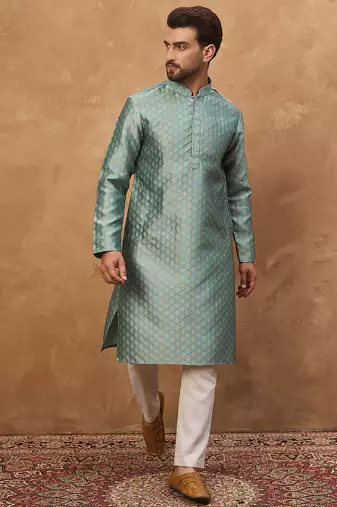 Men blue silk blend solid woven design straight kurta