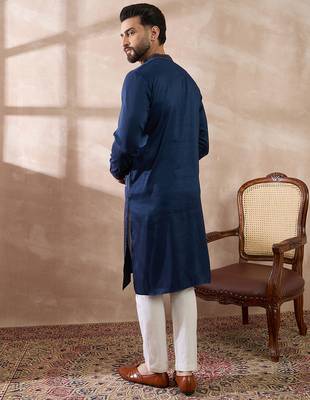 Men navy blue silk blend embroidered mandarin collar straight kurta with trouser 4