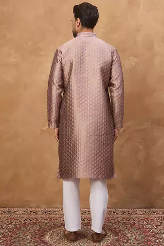 Men mauve silk blend solid woven design straight kurta