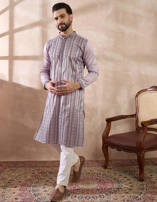Men lavender silk blend embroidered mandarin collar straight kurta with trouser 5
