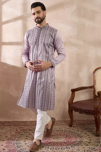 Men lavender silk blend embroidered mandarin collar straight kurta with trouser