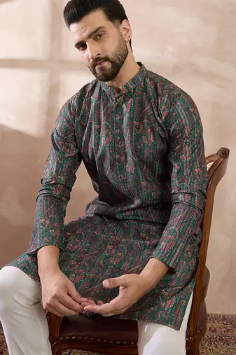 Men green silk blend printed mandarin collar straight kurta with trouser