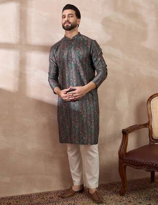 Men green silk blend printed mandarin collar straight kurta with trouser 3