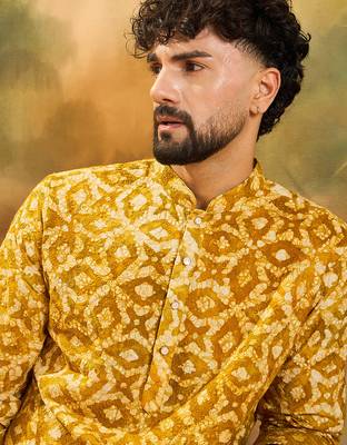 Men yellow cotton shibori embroidered straight kurta 1