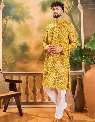 Men yellow cotton shibori embroidered straight kurta 3