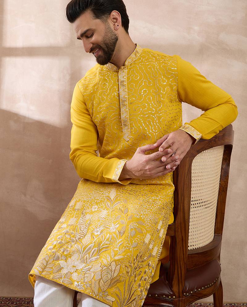 Men yellow silk blend embroidered mandarin collar straight kurta with trouser