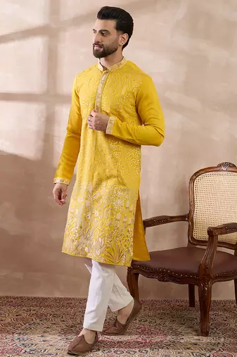 Men yellow silk blend embroidered mandarin collar straight kurta with trouser