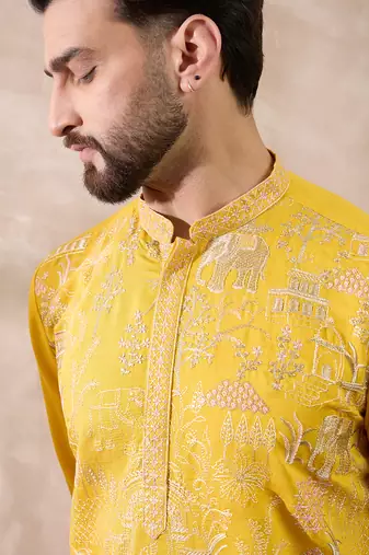 Men yellow silk blend embroidered mandarin collar straight kurta with trouser