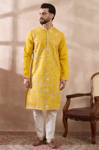 Men yellow silk blend embroidered mandarin collar straight kurta with trouser