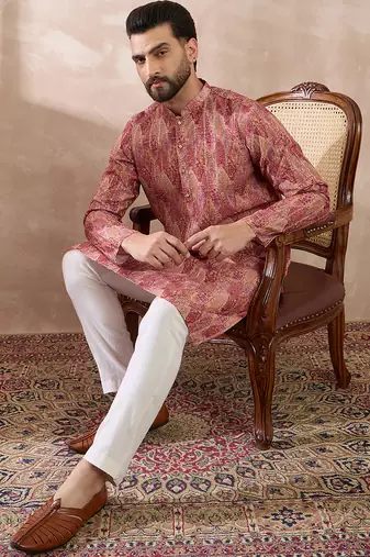 Men pink silk blend printed mandarin collar straight kurta with trouser