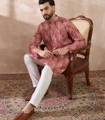 Men pink silk blend printed mandarin collar straight kurta with trouser
