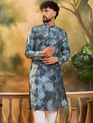 Men blue silk blend batik embroidered straight kurta 1