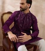 Men purple silk blend embroidered mandarin collar straight kurta with trouser