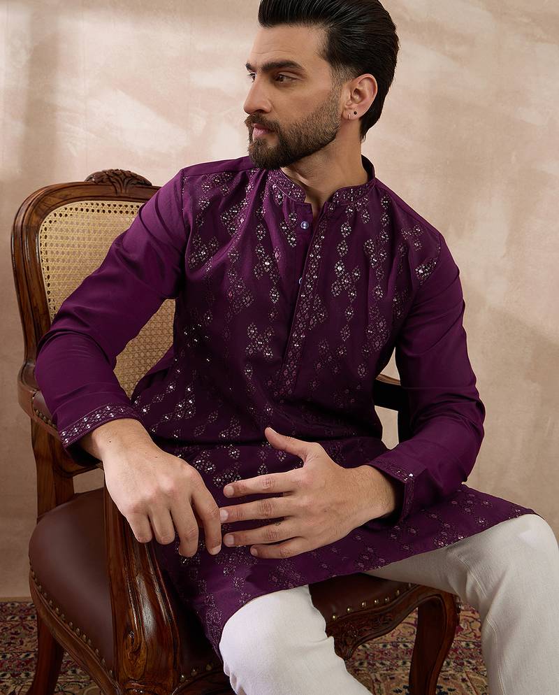 Men purple silk blend embroidered mandarin collar straight kurta with trouser