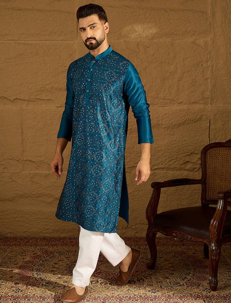 Men blue silk blend solid embroidered straight kurta