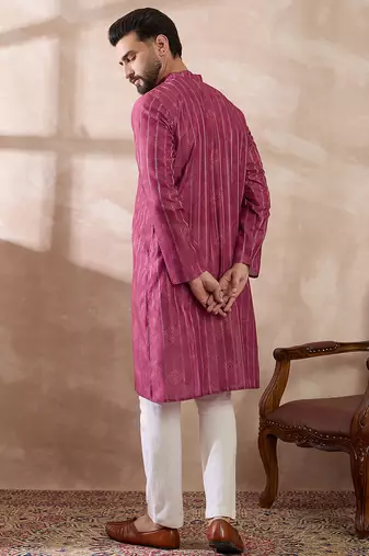Men pink silk blend printed mandarin collar straight kurta with trouser