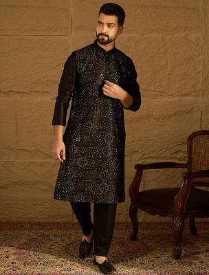 Men black silk blend solid embroidered straight kurta 5