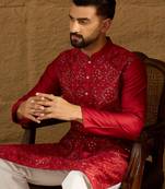 Men maroon silk blend solid embroidered straight kurta
