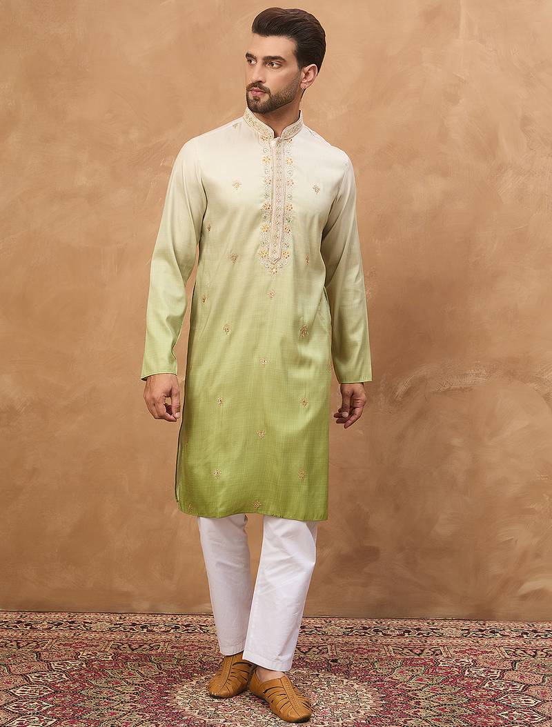 Men green silk blend solid embroidered straight kurta