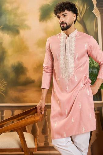 Men peach silk blend solid embroidered straight kurta