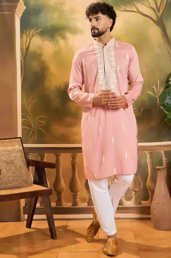 Men peach silk blend solid embroidered straight kurta