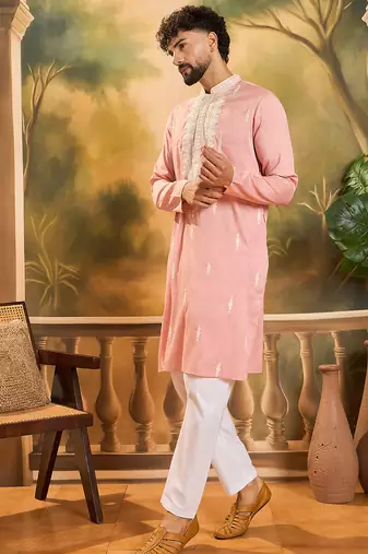 Men peach silk blend solid embroidered straight kurta