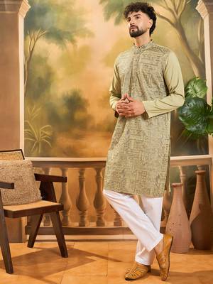 Men green silk blend solid embroidered straight kurta 3
