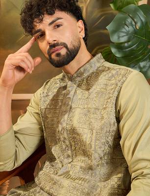 Men green silk blend solid embroidered straight kurta 5