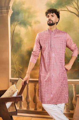 Men mauve silk blend solid embroidered straight kurta