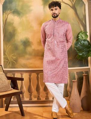 Men mauve silk blend solid embroidered straight kurta 5