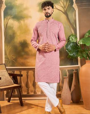 Men mauve silk blend solid embroidered straight kurta 5