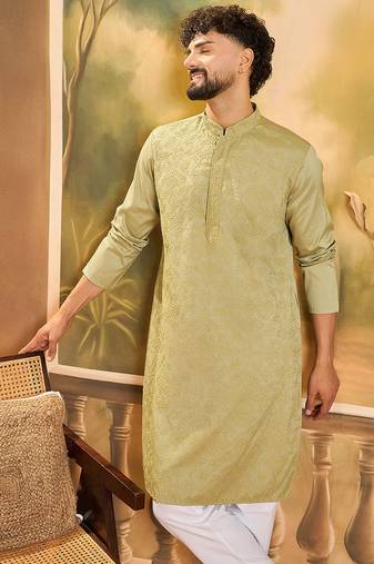 Men green silk blend solid embroidered straight kurta