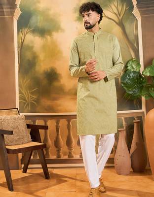 Men green silk blend solid embroidered straight kurta 5