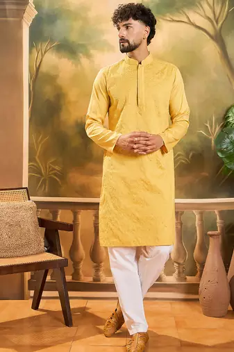 Men yellow silk blend solid embroidered straight kurta