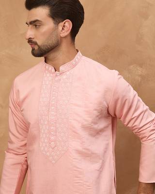 Men peach silk blend solid solid straight kurta 1